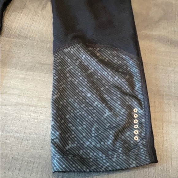 Nike Dri-Fit running capris black & gray small - Picture 5 of 8